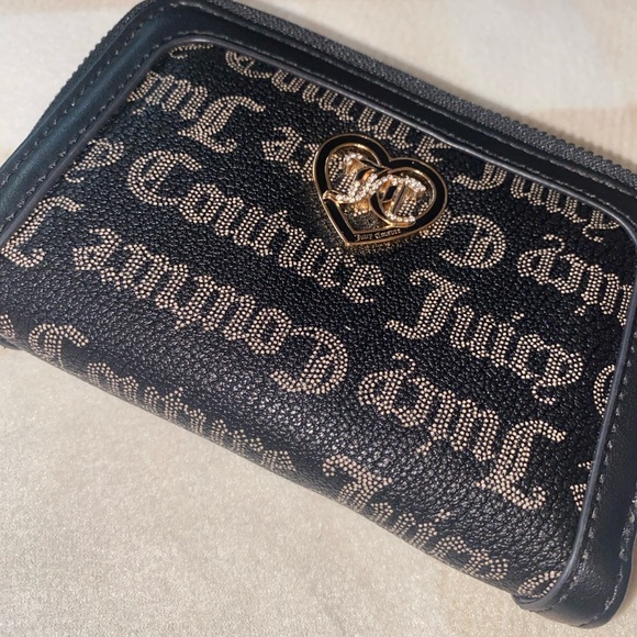 DO NOT PURCHASE !!! ❤️❤️❤️ - Picture 4 of 4